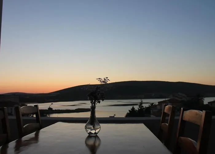 Venezia By Nobela * Alaçatı